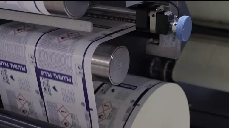 Kurtyny przeciwpyłowe – gdzie się sprawdzają i jak działają?